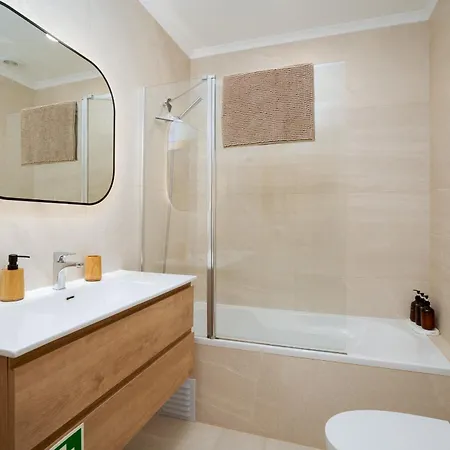 Casa Catarina, Town Center Сasa de vacaciones Moncarapacho